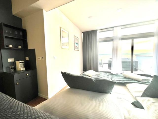 Dinora Exclusive Apartments Makarska Room photo
